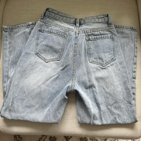 Shein Criss Cross Light Wash Jeans - Picture 3 of 4